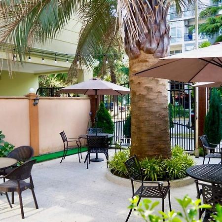 Hotel Palermo Kobuleti Εξωτερικό φωτογραφία