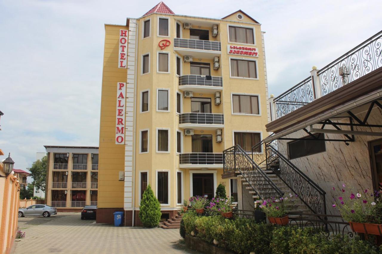Hotel Palermo Kobuleti Εξωτερικό φωτογραφία