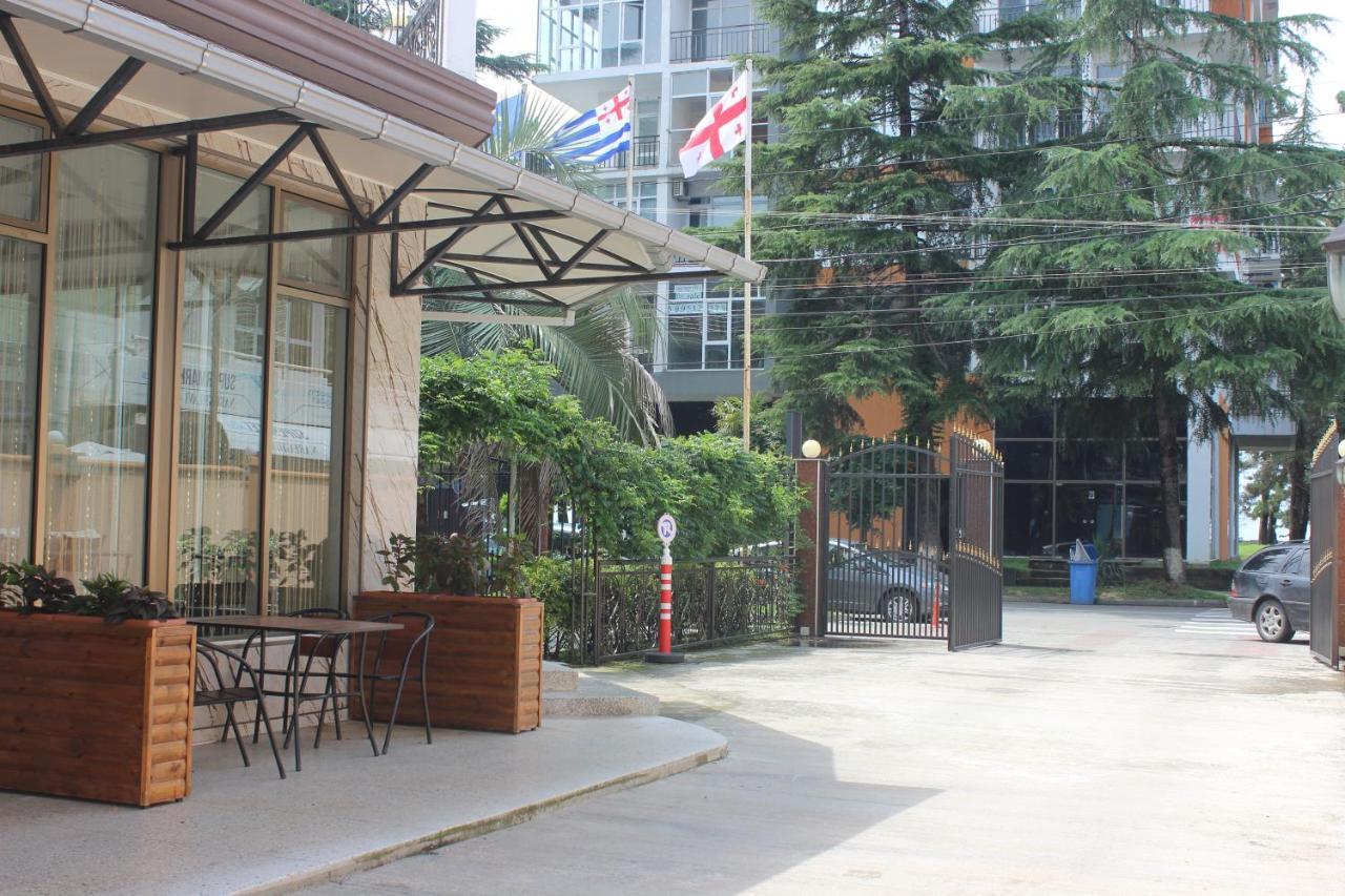 Hotel Palermo Kobuleti Εξωτερικό φωτογραφία