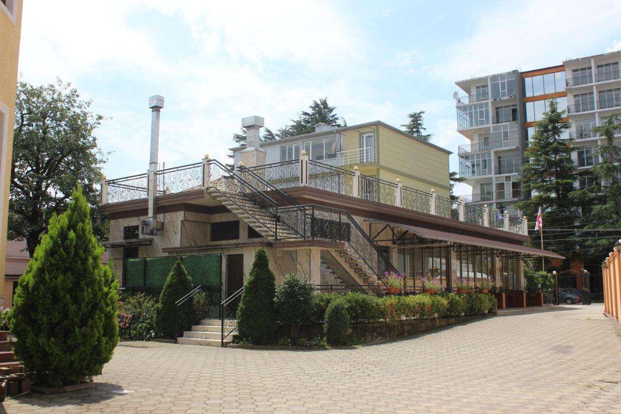 Hotel Palermo Kobuleti Εξωτερικό φωτογραφία