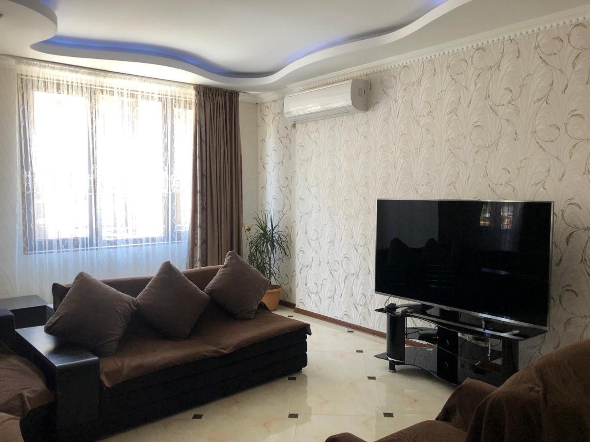 Hotel Palermo Kobuleti Εξωτερικό φωτογραφία