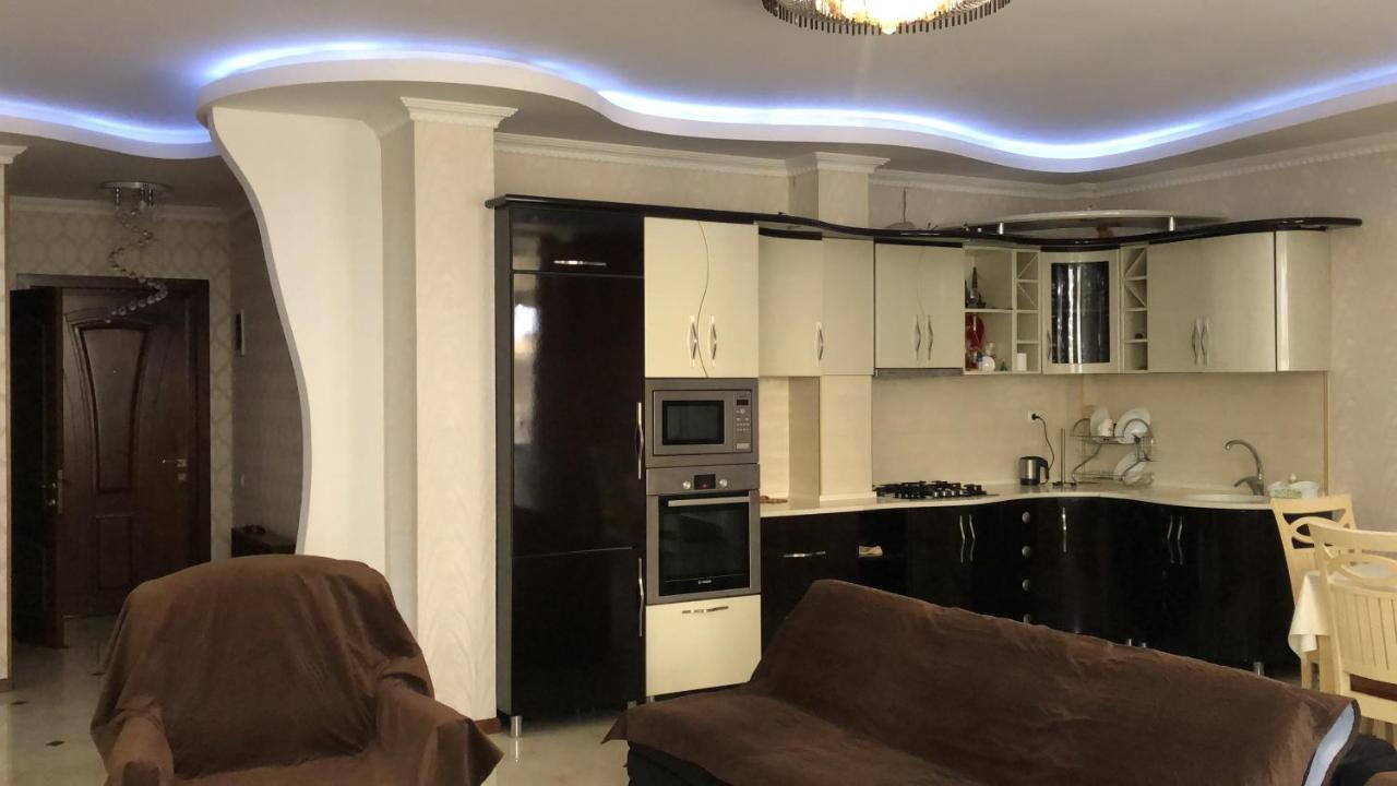 Hotel Palermo Kobuleti Εξωτερικό φωτογραφία
