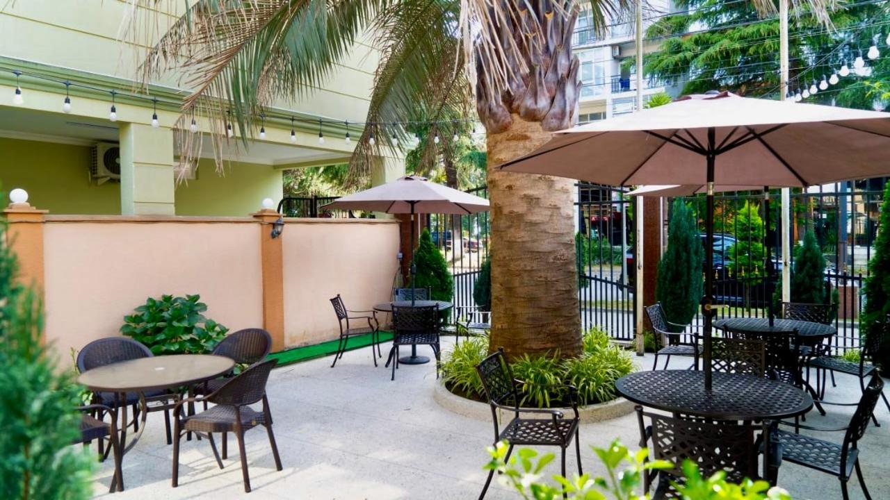 Hotel Palermo Kobuleti Εξωτερικό φωτογραφία